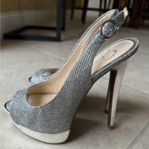 Jessica Simpson
Size 5.5
Silver color 
5” heel